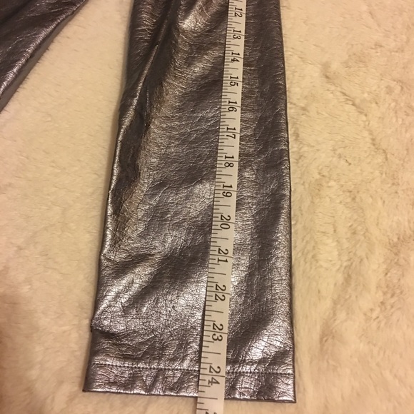 NWT silver distressed faux leather jacket - Picture 5 of 8